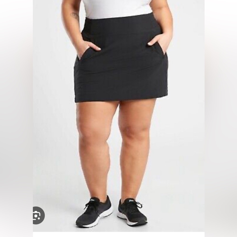 Athleta Brooklyn skort- grey